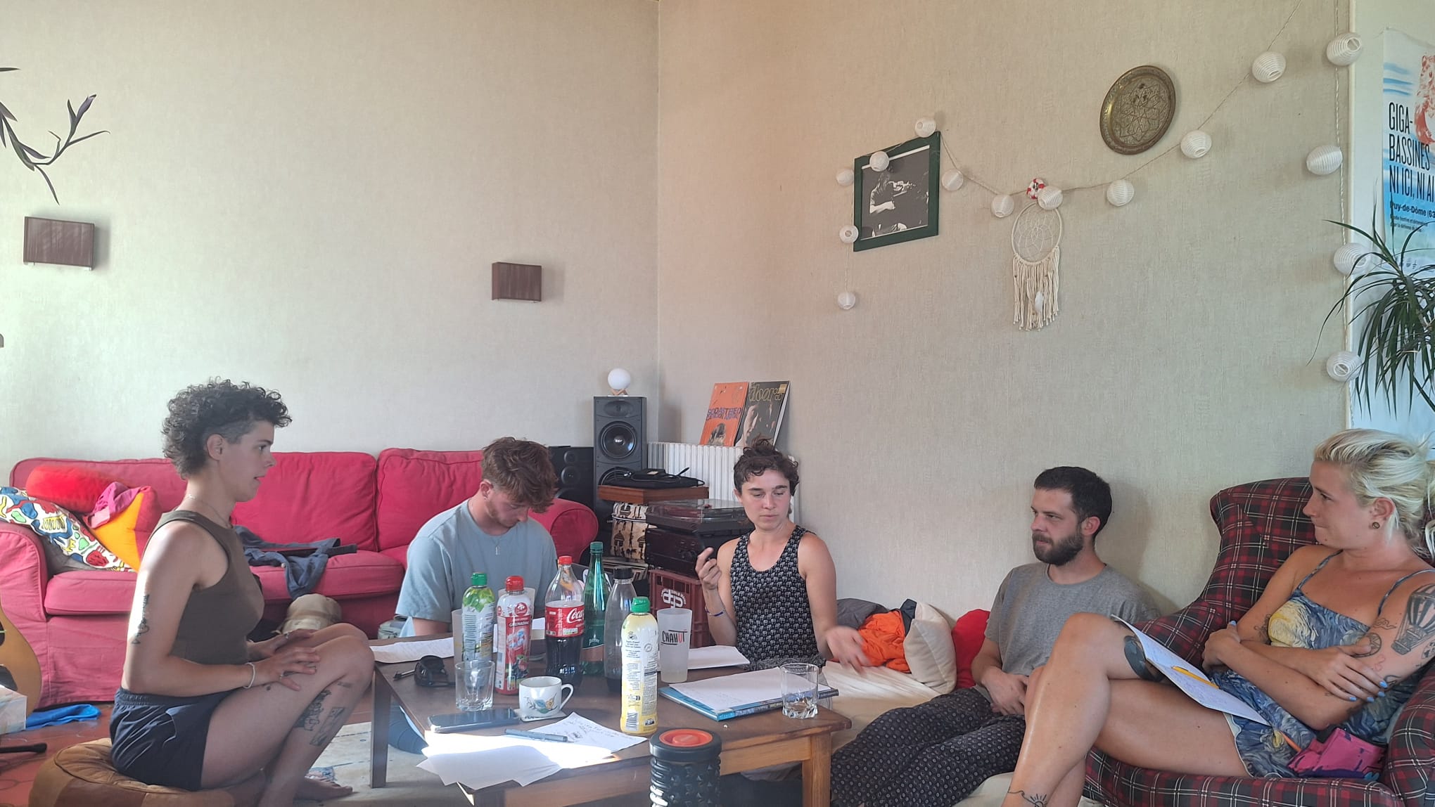 Réflexion en groupe.jpg